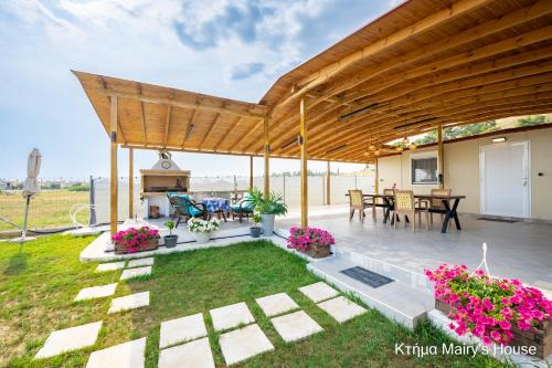 Nea Propontida House | Κτήμα Mairy΄s House