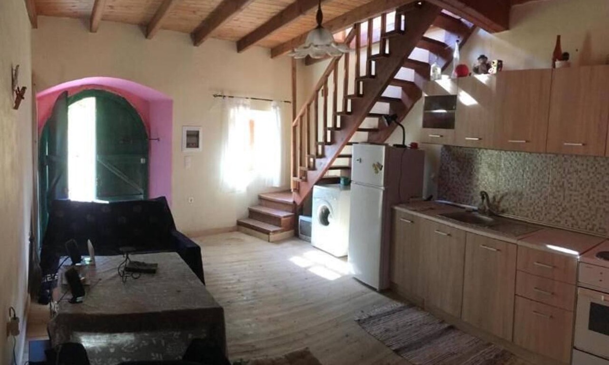Sinarades House | 2 floors House in Sinarades near beach