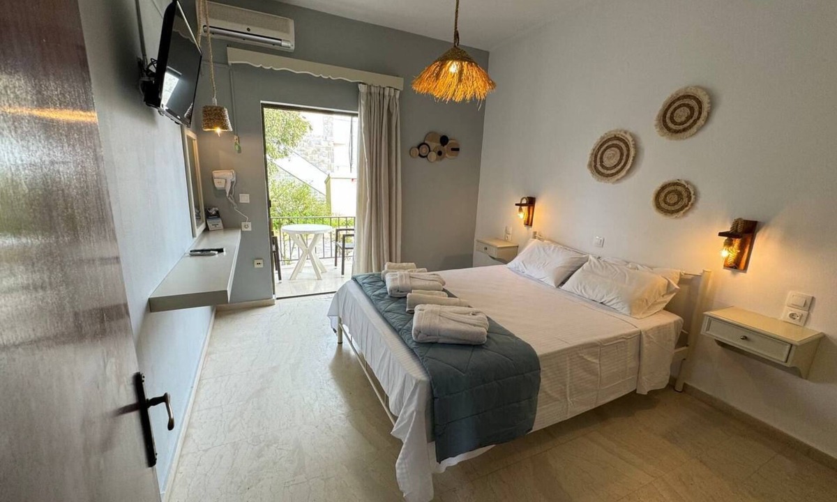 Sidari Apartment | 3 little pigs apartments