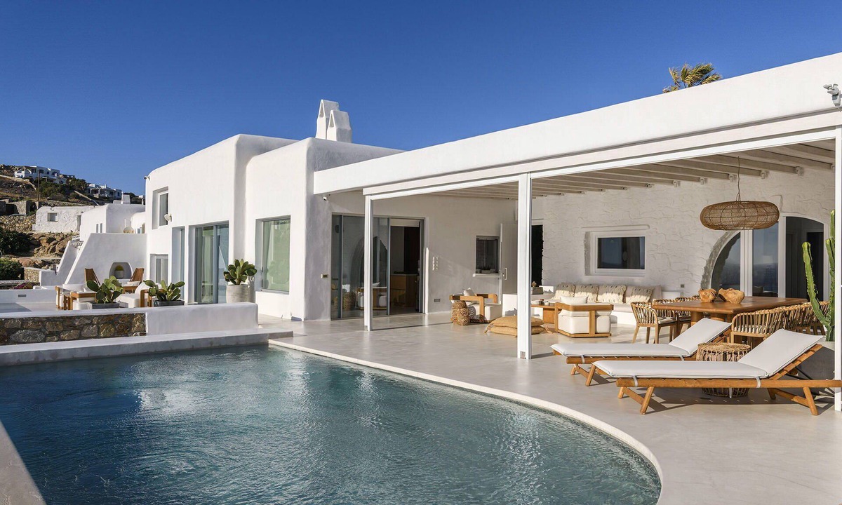Agios Ioannis Villa | Aegean Horizon Villa pool - My rental Homes