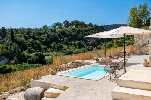 Amnatos House | Aerida GuestHouse Of Stone - Shared Pool Nests near Rethimno