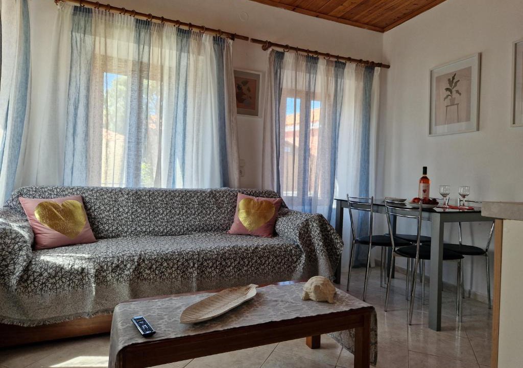 Eresos House | Afroditi's 1
