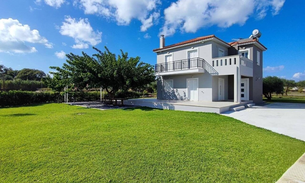 Kefalonia House | Alaia Gaia & Sky Suites with Garden in Kefalonia