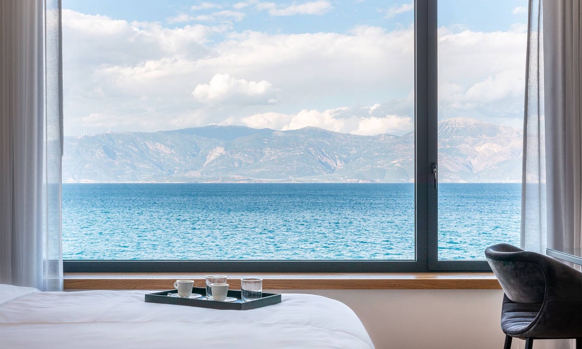 Aigio Hotel | Amario Suites Hotel