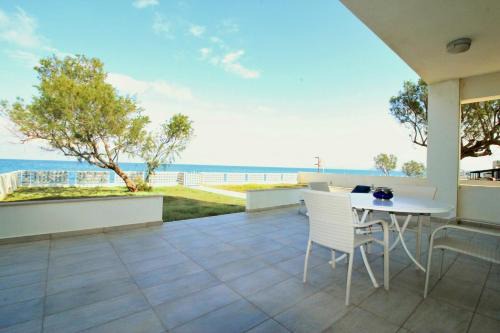 Kolymvari Villa | Amoutsa Seaside Villa