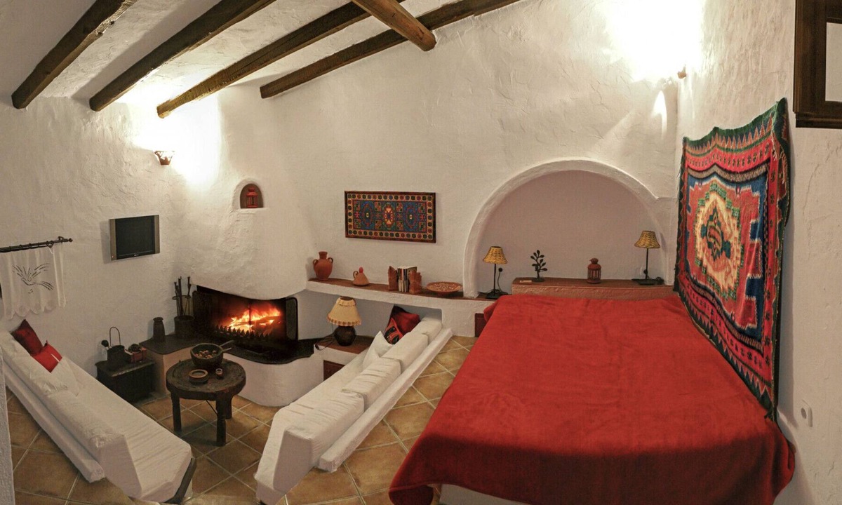 Egira House | Ampelos Estate - The Studio
