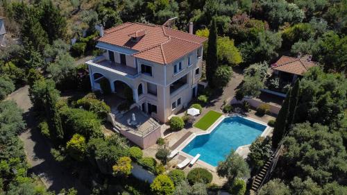 Sourpi Villa | Ananda Spa Villa in Nies