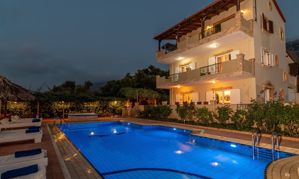Patsos Villa | Annlexander mountain Villa
