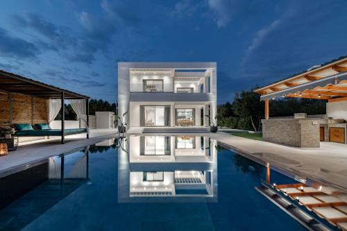 Neromilos Villa | Antonia Villa - Luxurious Serenity with Private Pool, by ZanteWize
