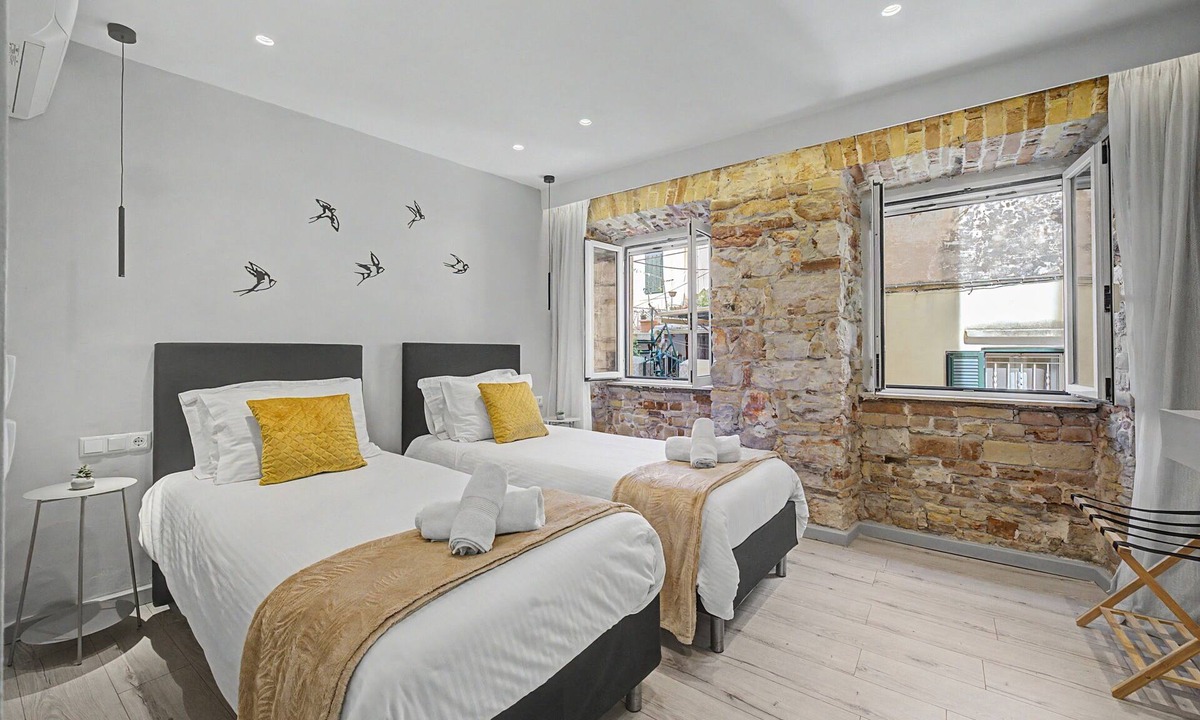 Old Town Apartment | Apartment 'Apus-apus Luxury' with Sea View, Wi-Fi and Air Conditioning
