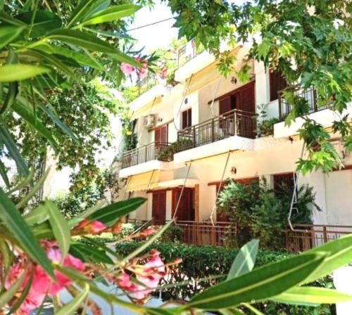 Pefki Apartment | Apartments Papadioti First Floor