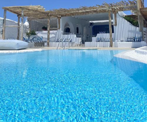 Agios Ioannis Apartment | Apsenti couples only