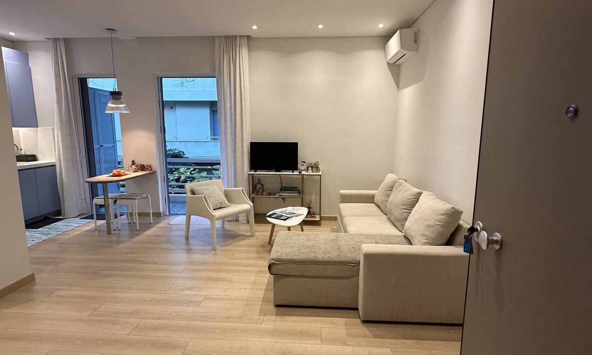 Varkiza Apartment | Athens Sea Front Apartment in Athenian Riviera, Varkiza