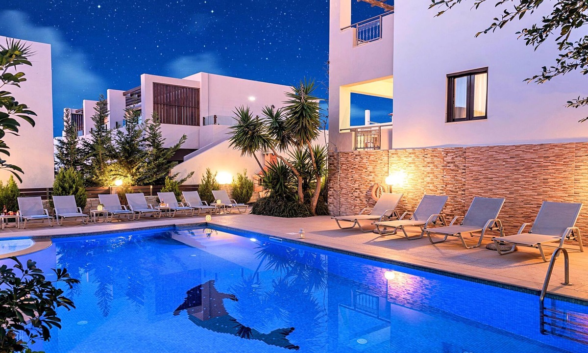 Skaleta Villa | Azure Horizon Villa Heated Pool, Beach at 550 m
