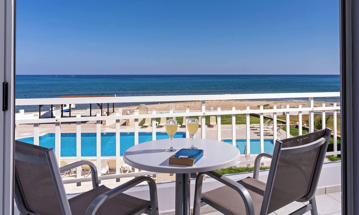 Rethymno Apartment | Azure Seaside Apt#7