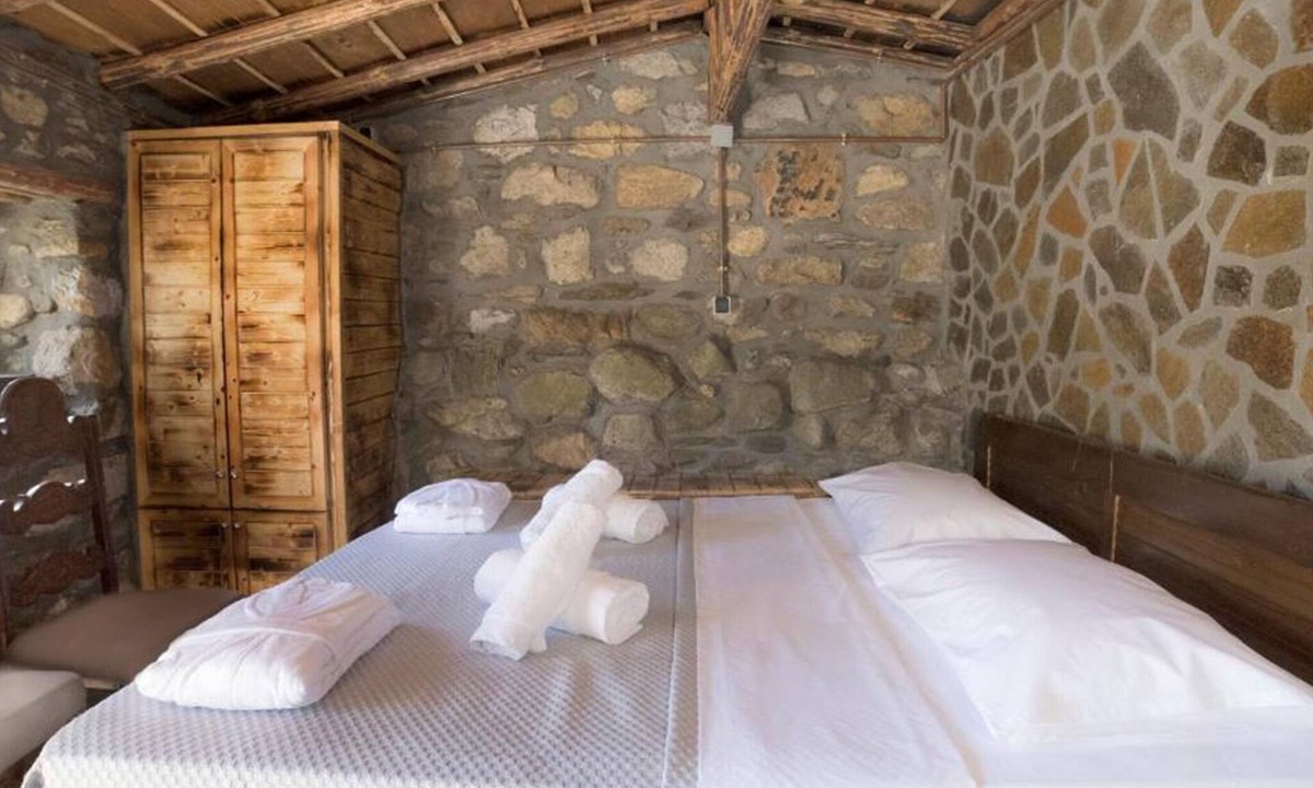 Agios Kirykos House | BH685 - C - Room Ikaria