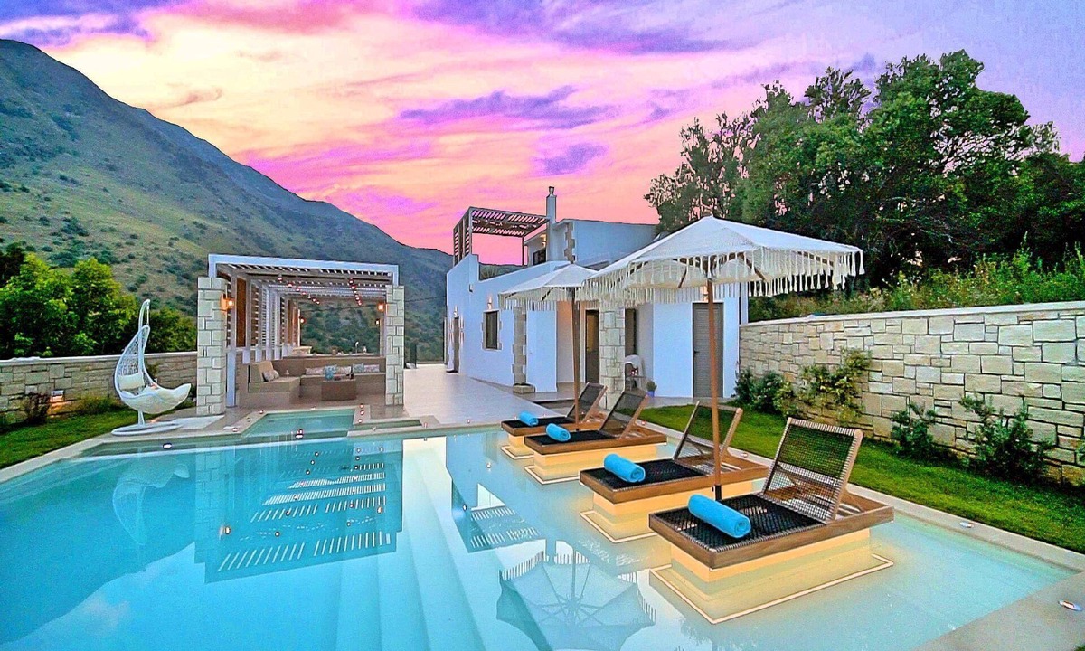 Kavallos House | Blue Lake Villa Heated Pool
