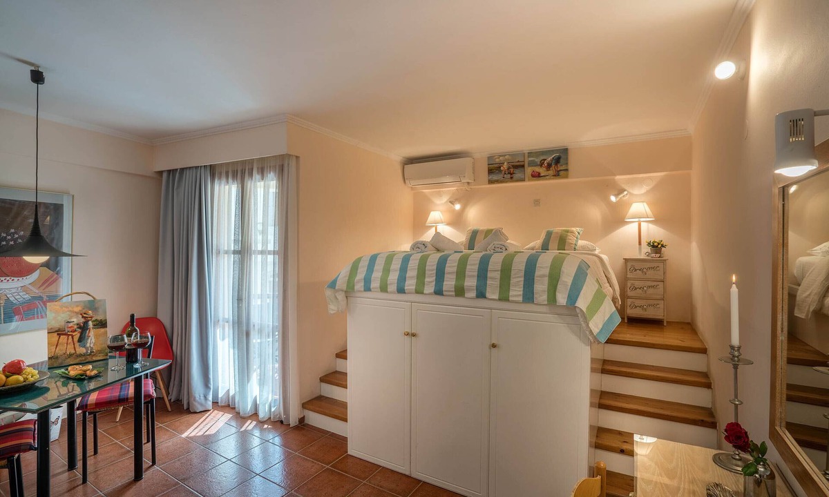 Atsipopoulo Apartment | Calergi 12 -Spring in Crete-Monthly Offer in Stylish Studio for Authentic Living
