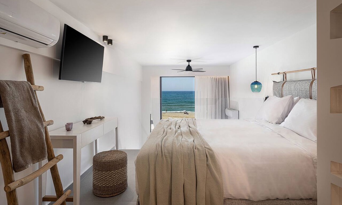 Rethymno Hotel | Calla Luxury Seafront Suites