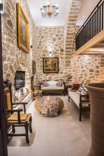 Topolia House | Casa Daria