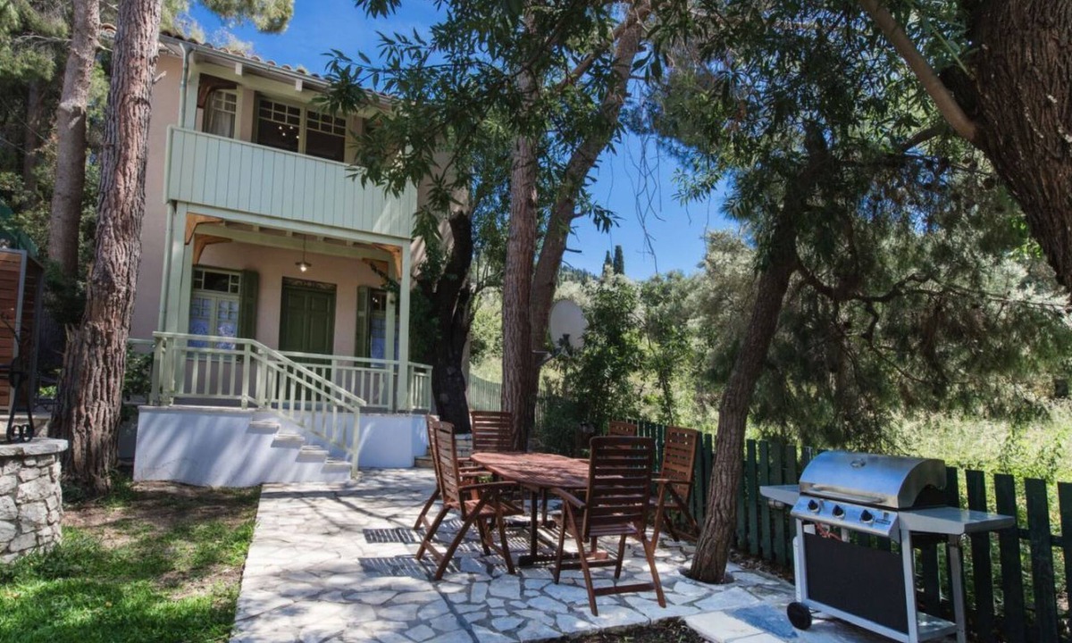 Agios Nikitas House | "Casa Piccola" mit Blick auf das Wasser by Interhome