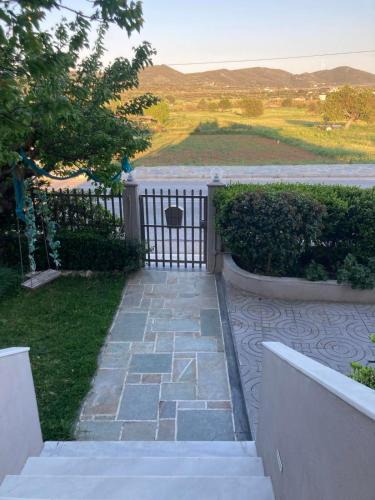 Lepoura Apartment | Central Village House