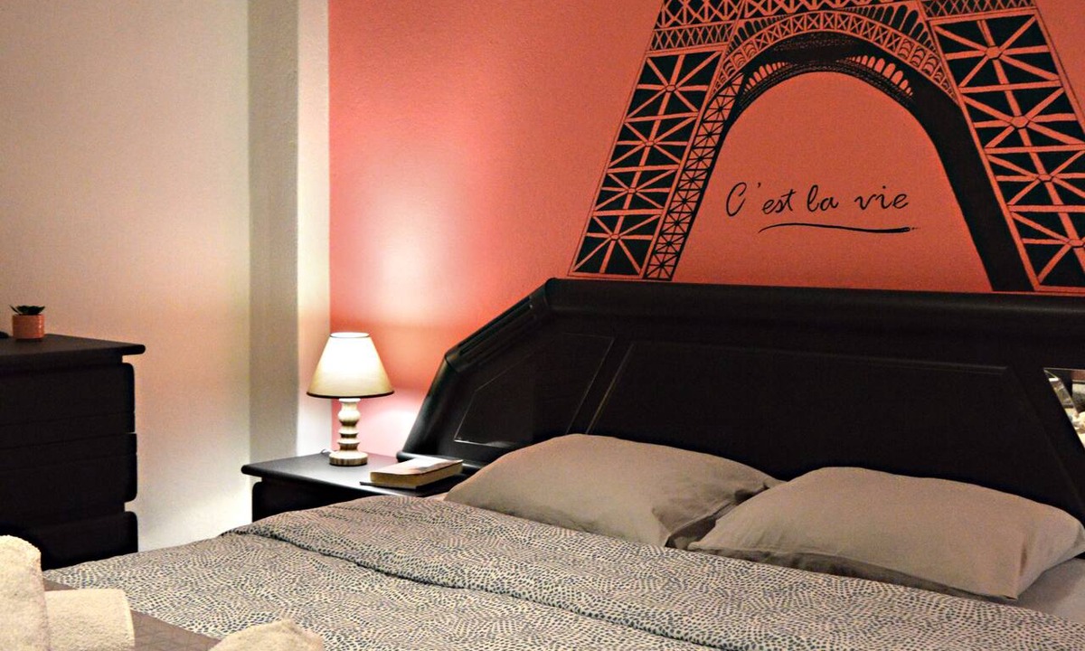 Kastoria Apartment | City Center Apartment - Spacious & Bright