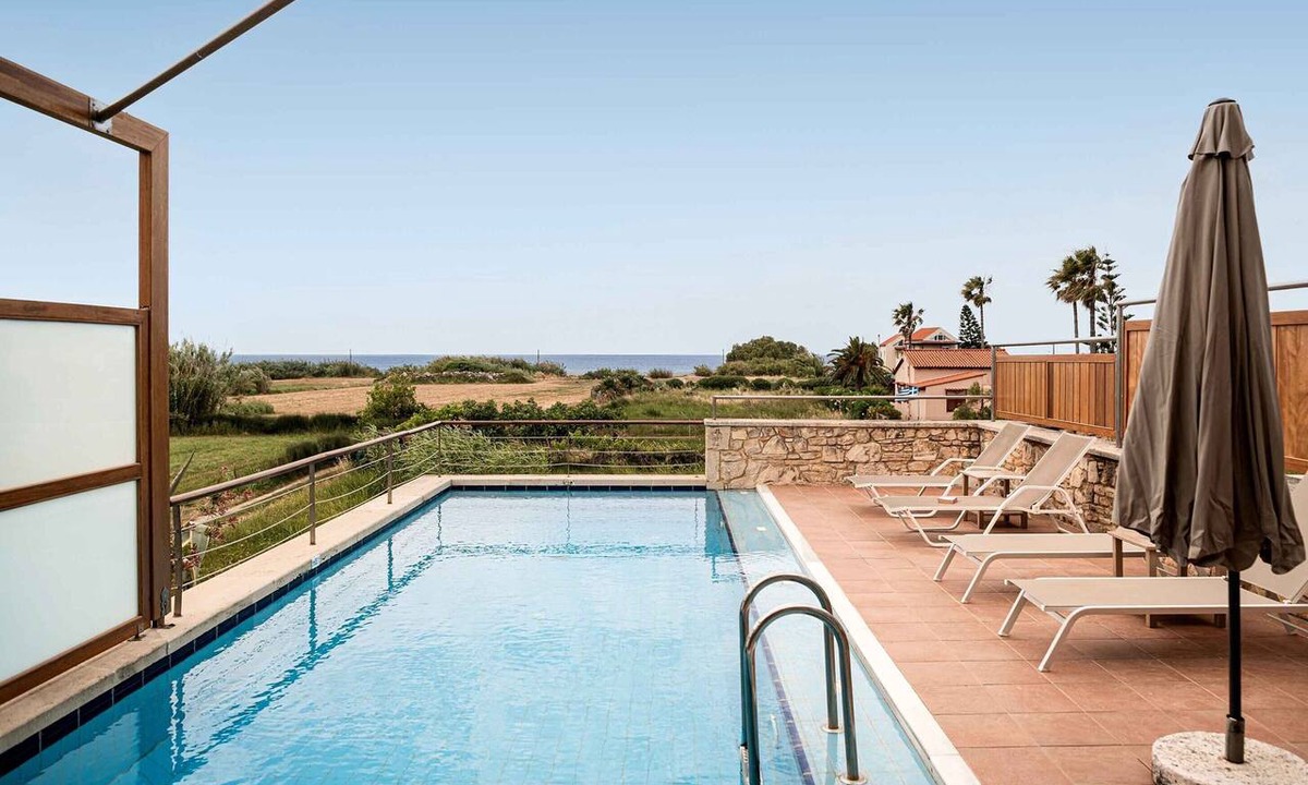 Kamisiana Villa | Corali Villa III - Seaview, Pool & 450m to Beach
