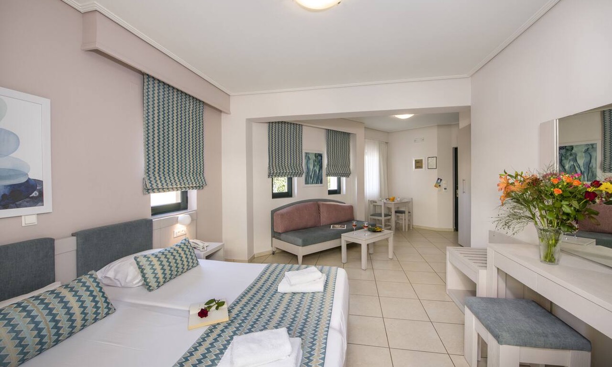 Kato Stalos Hotel | Creta Palm Hotel