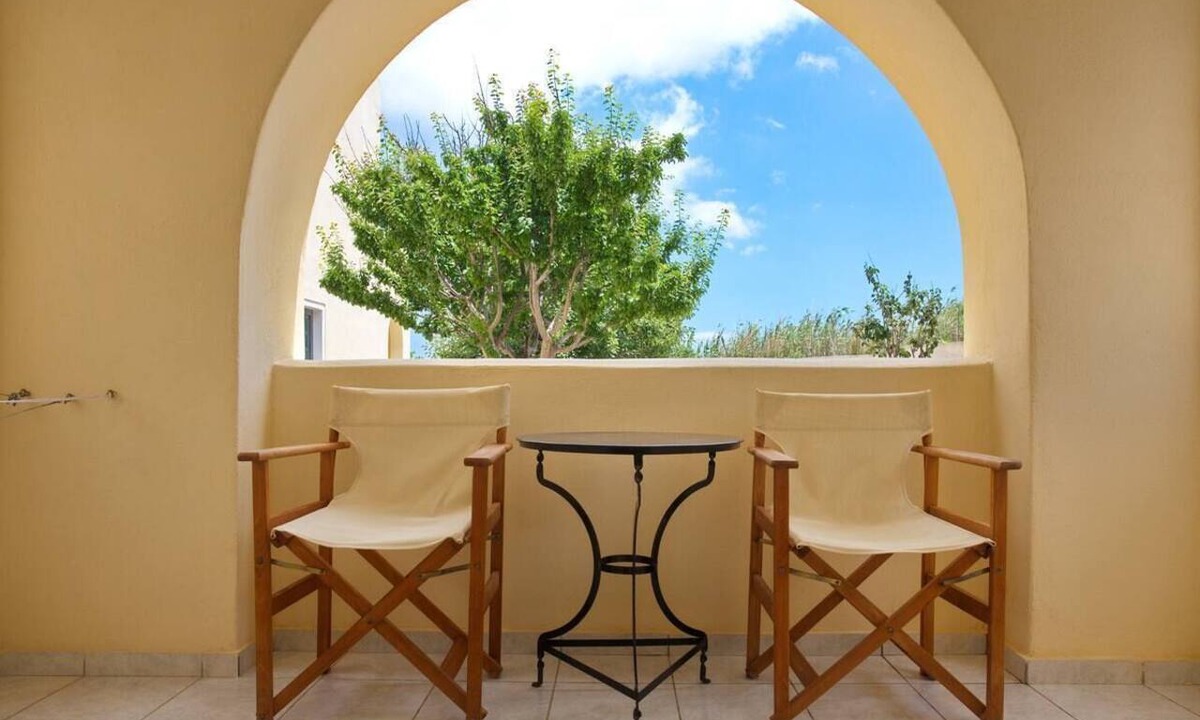 Agia Paraskevi House | Dagris Villa Studios