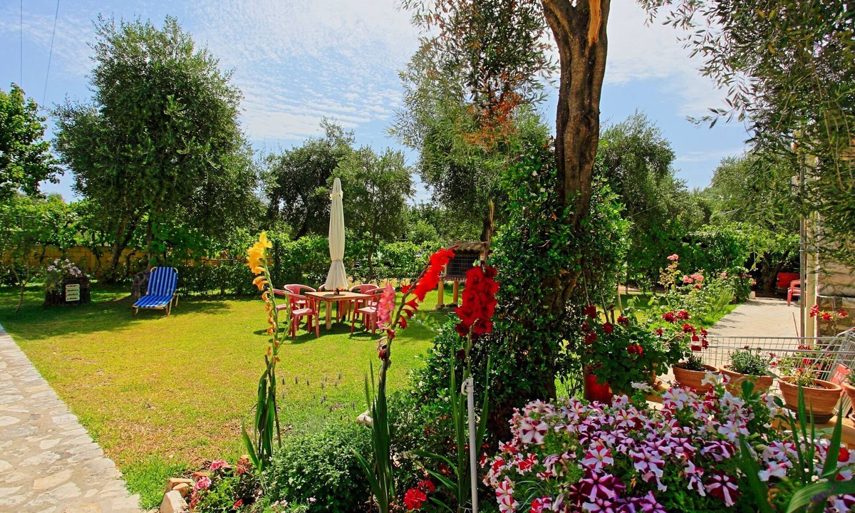 Almiros Beach Apartment | Dalia Apartment: Beautiful gardens, near beach, sleeps 4