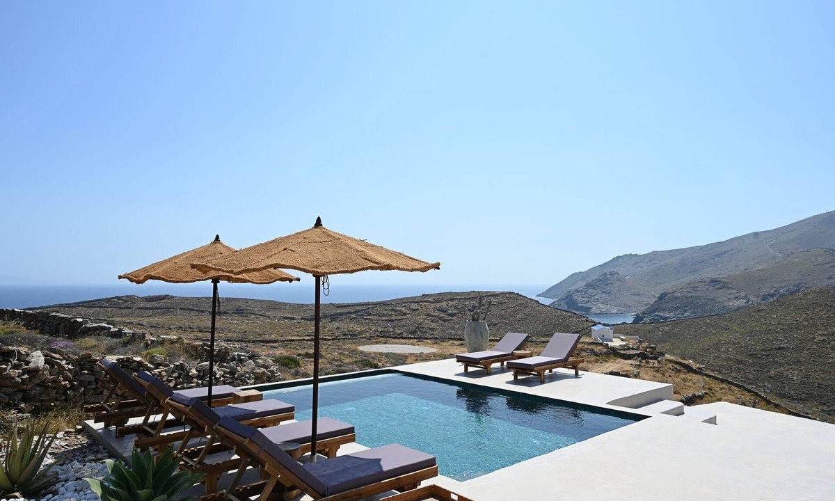Kithnos Villa | Dazzling Kythnos Villa | Villa Arthemis | 2BR | Breathtaking Sea Views