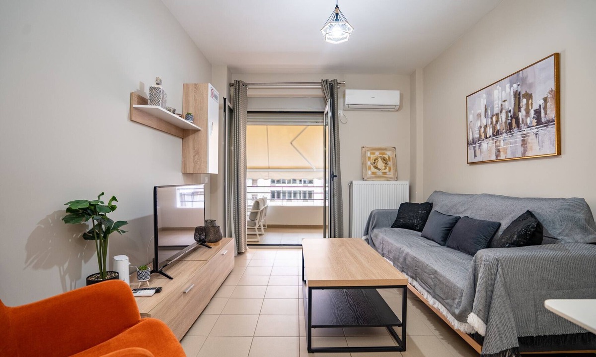 Attiki Apartment | Downtown Family Apartment Walk to Metro by ΜΡS