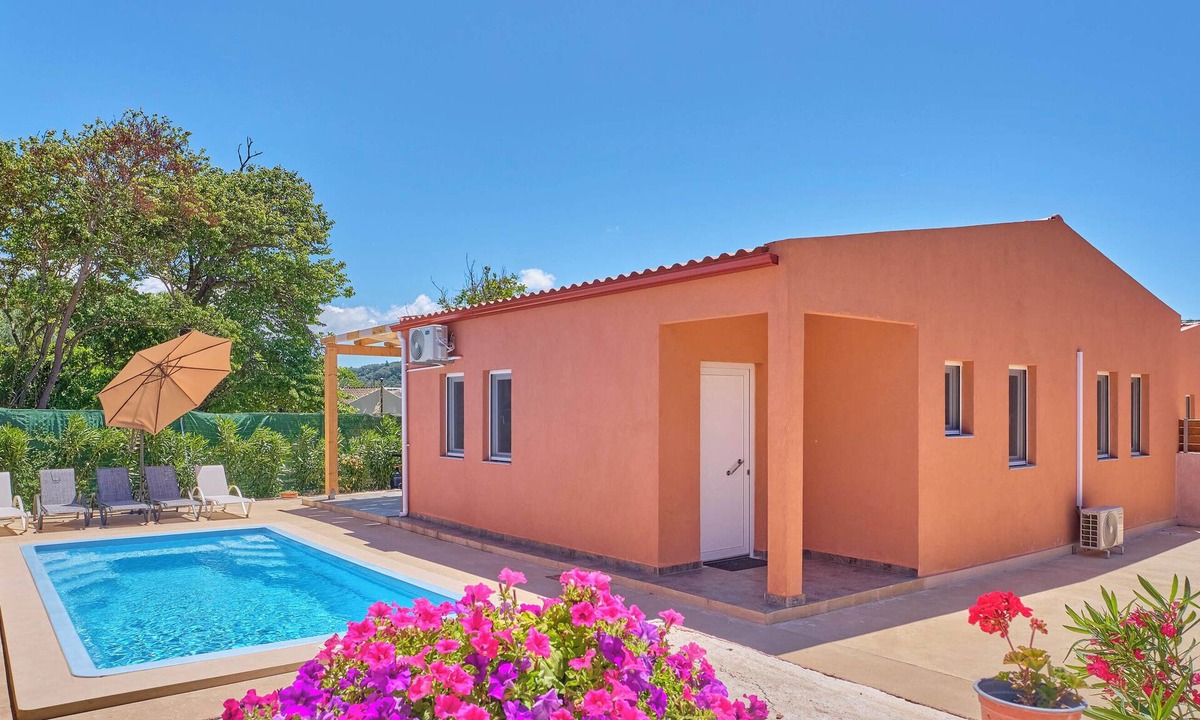 Peroulades House | Drastis Escape Villas - Villa Ruth, by Estia