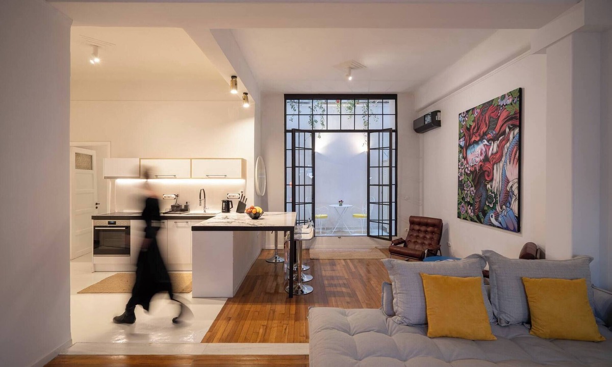 Psirri Apartment | Ebullience - Chic Apt | Near Metro & Acropolis