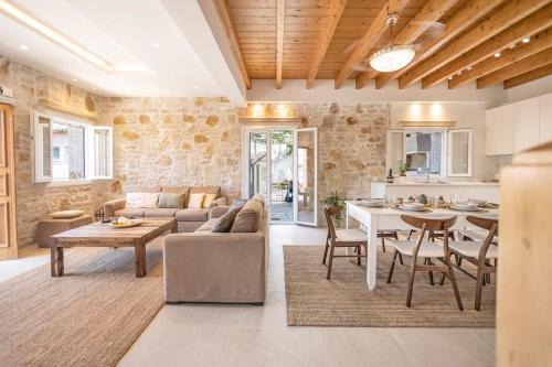 Aleimmatades Villa | Emily's cottage house
