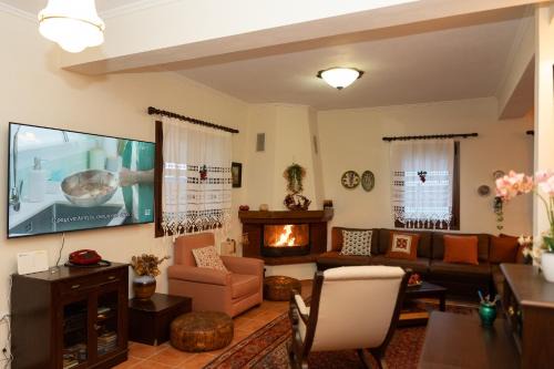 Kalivia House | Ersis Retreat
