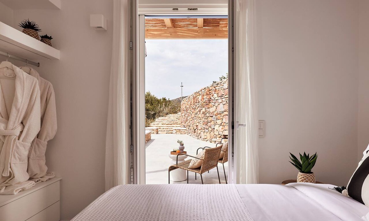 Vathi Hotel | Eutopia Suites Sifnos