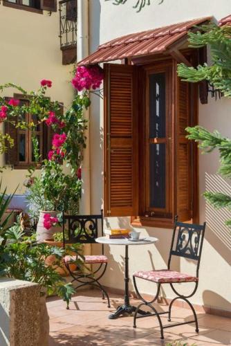 Rhodes Old Town Hotel | Fashion Boutique Hotel Nikos Takis Adults Only