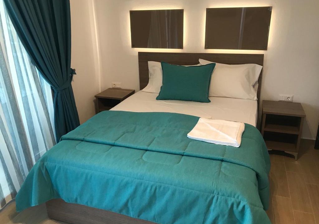Chrisi Akti Apartment | Fregada