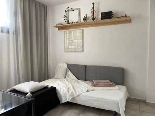 Stavrakia Apartment | Full of Cretan Nature Apartment