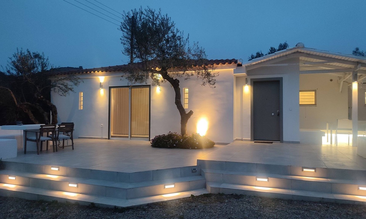 Pylos-Nestoras Villa | Gialova Bay Villa