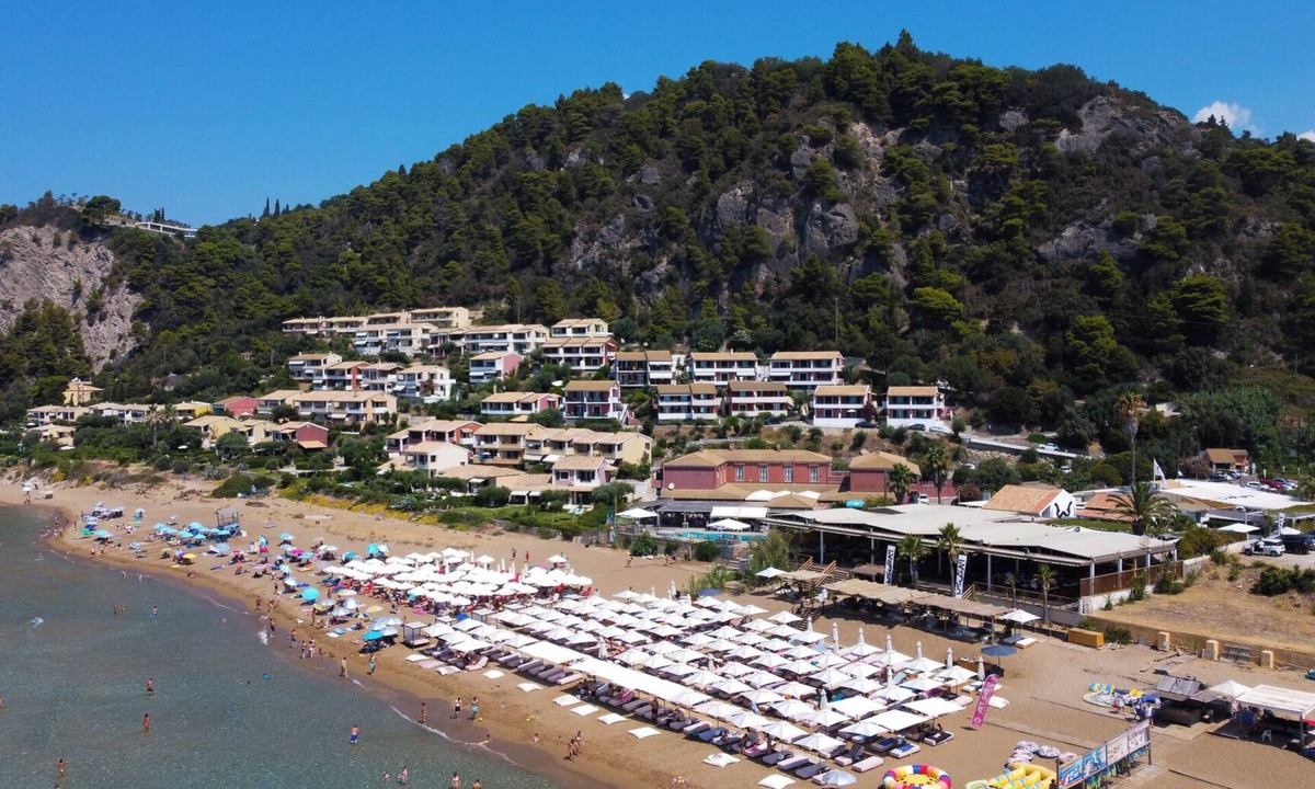 Parelia Apartment | Glyfada Beach Escape, one of the closest to the beach & High Speed Internet