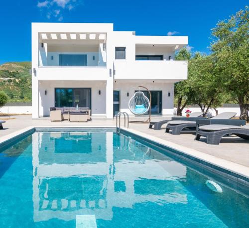 Pantokratoras Villa | Grande Amore Villas