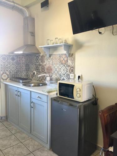 Ermoupoli Apartment | happyWish Syros
