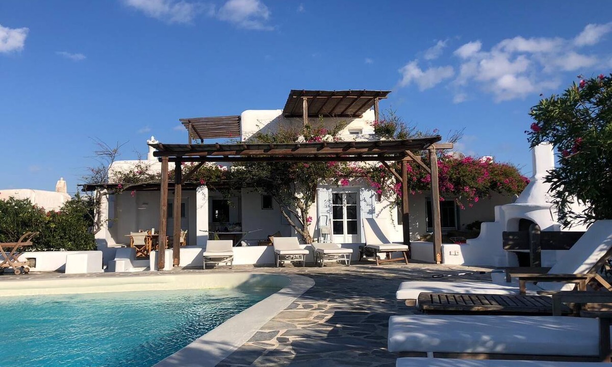 Paraga Villa | Hesperus - The 3-bedroom main house of a villa with private swimming pool