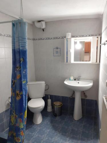 Mytilene Apartment | Hidden Garden