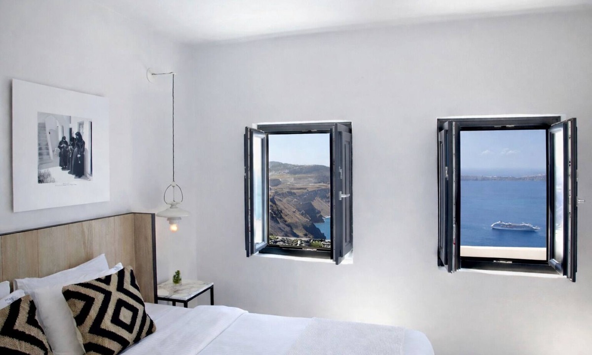 Imerovigli Hotel | Honeymoon Petra Villas