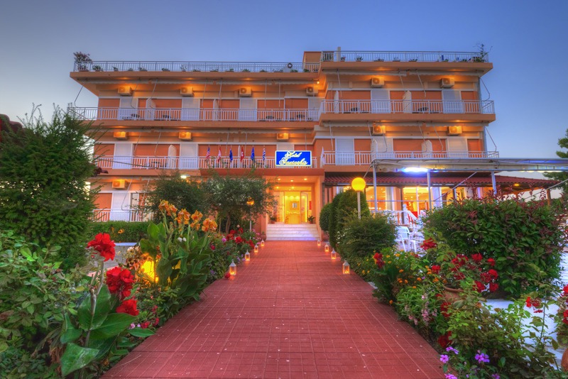 Pineios Hotel | Hotel Taxiarhis