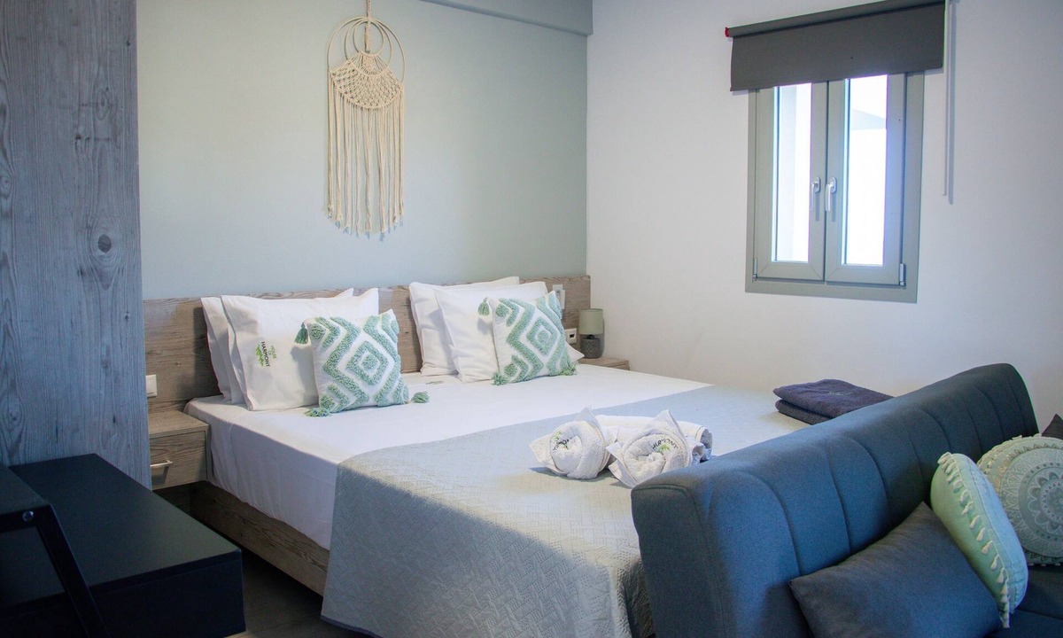Agia Pelagia House | House of Harmony Suites | Stefanos